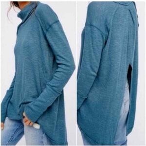 We the Free/Free People Split Back Turtleneck Teal Blue L Large